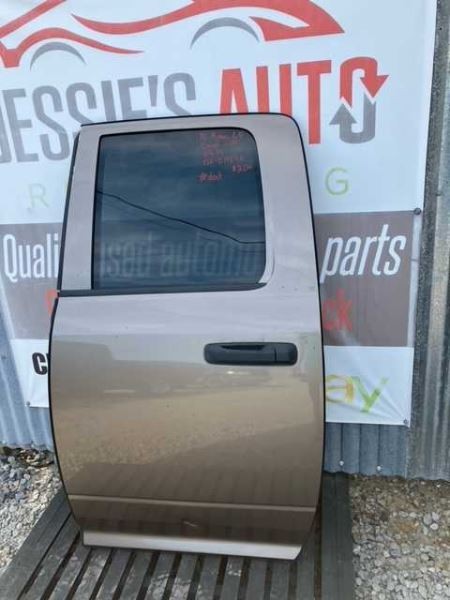 09 10 11 12 13 14 15 16 17 18 19 DODGE RAM QUAD CAB LEFT REAR DRIVER DOOR BS-327