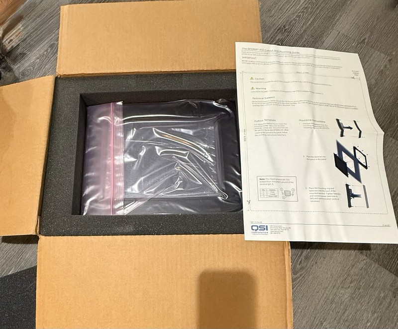 QSI MODEL RUGGED TOUCH HMI P/N QTERM-A12/3775R