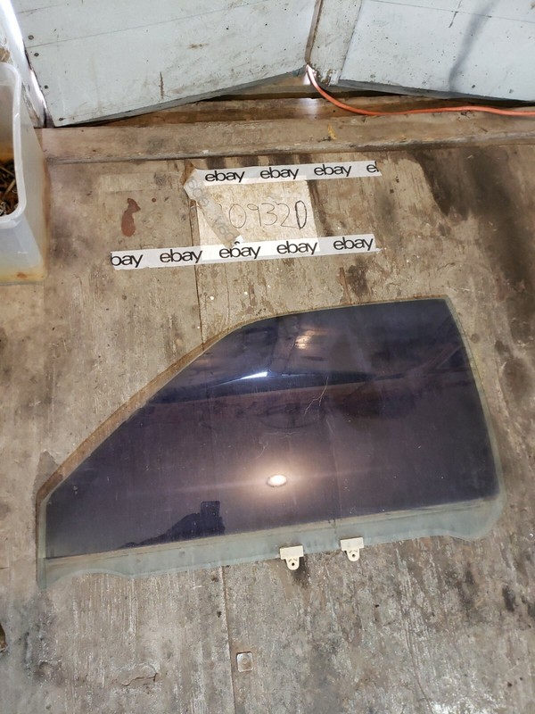 90 - 95 NISSAN PATHFINDER SE-V6 GLASS WINDOW DOOR LEFT DRIVER FRONT 4 DR