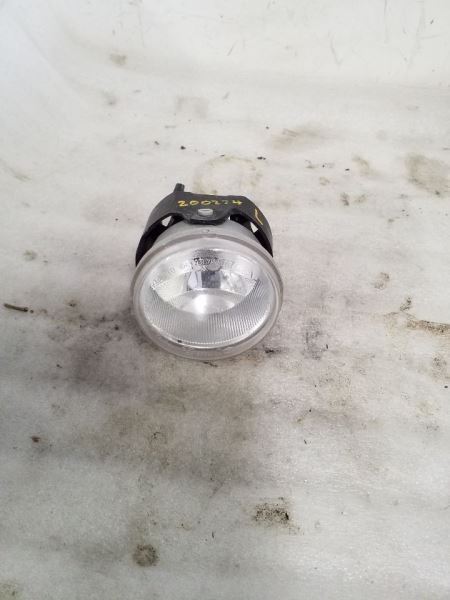 Corner/Park Light Fog-driving Lower Bumper Cover Fits 10-20 CARAVAN 2204592