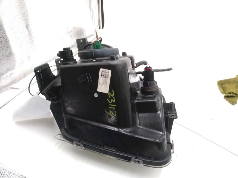 Used Right Headlight Assembly fits: 2011 Dodge Nitro Right Grade C