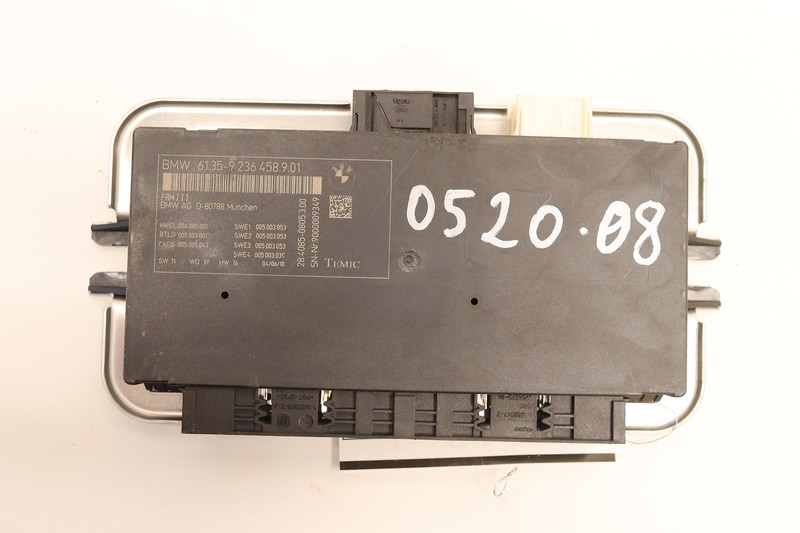 2009-2014 BMW 750LI F02 FOOTWELL BODY LIGHT COMPUTER CONTROL MODULE UNIT OEM