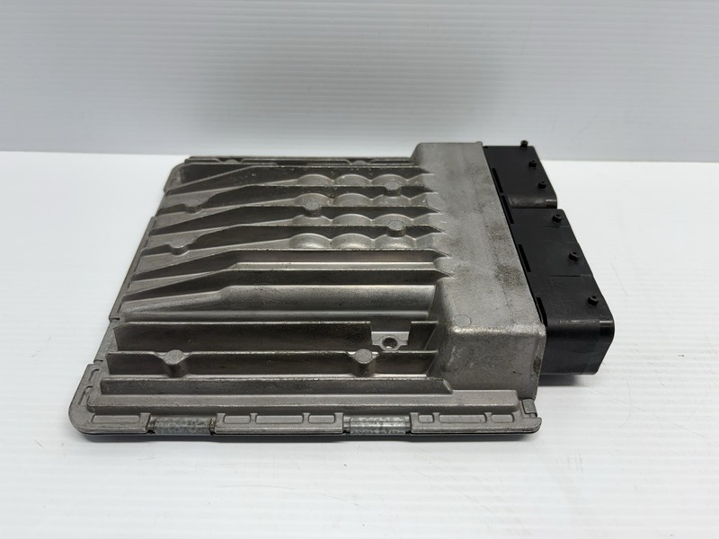 2006-2007 BMW 325i/E60/E90/E91 Engine Control ModuleECU DME 7559178 OEM
