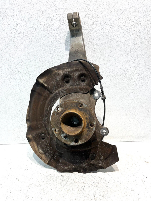 2009 - 2015 BMW 750 FRONT LEFT Spindle Knuckle OEM