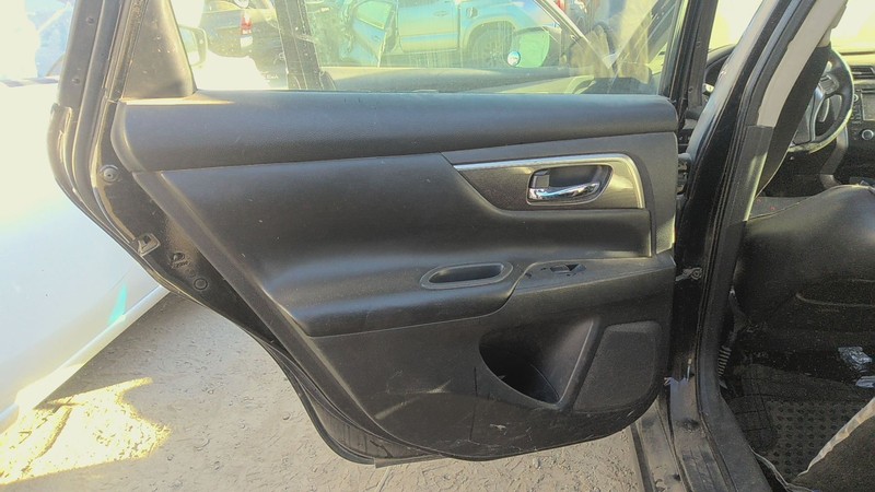 Rear Door Trim Panel NISSAN ALTIMA Left 14 13 15 16 17