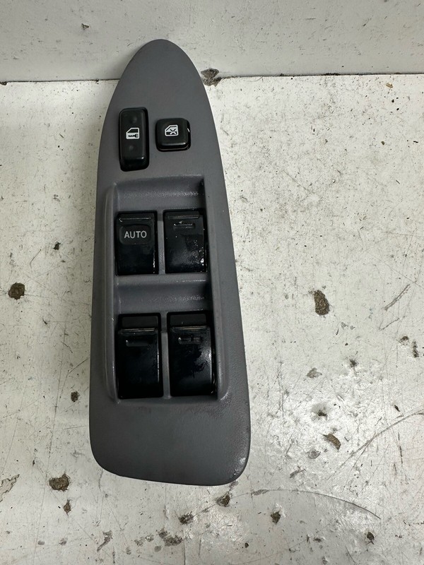 2000-2001 Toyota Camry CE LE Left Front Driver Master Power Window Lock Switch