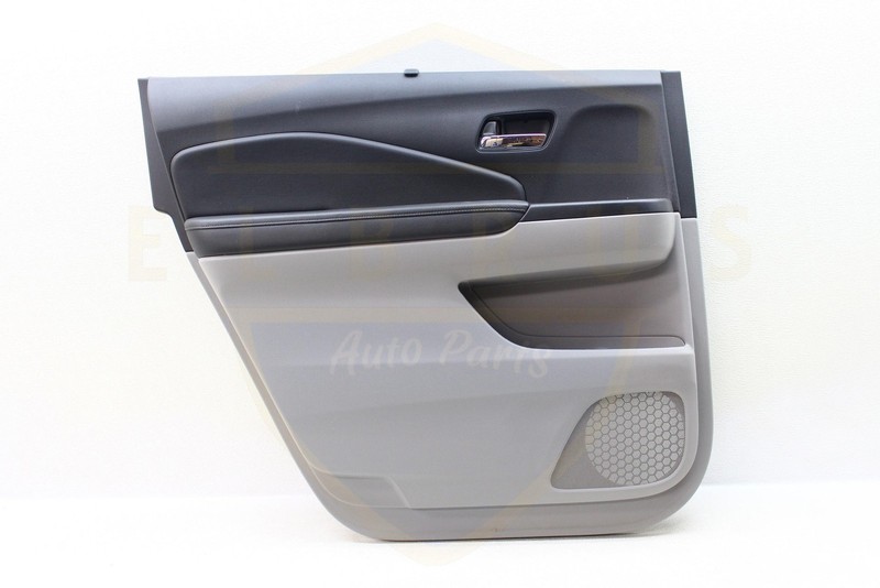 HONDA PILOT 16 - 22 REAR LEFT DOOR TRIM PANEL W/ SUNSHADE W/O COURTESY LAMP GRAY