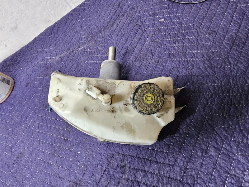 Brake Master Cylinder 02-06 DODGE SPRINTER 3500