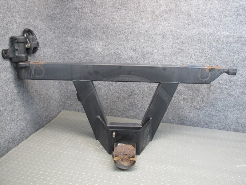 2003-2009 HUMMER H2 REAR TRUNK SPARE WHEEL TIRE CARRIER HOLDER BRACKET