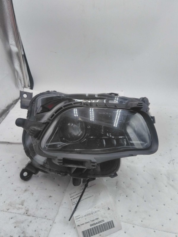 2014 Jeep Cherokee Right Headlight Assembly - Grey - Slight Haze - OEM
