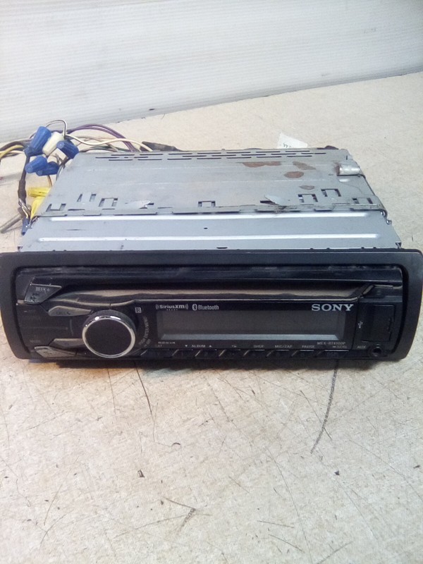 Mack RD600 Sony MEX-BT4100P Bluetooth Radio