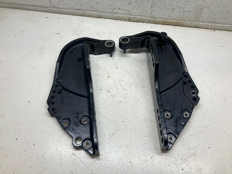 AA3 1989-2001 Mercury Mariner Transom Bracket Set 822866A2 822865F3 30-60 HP