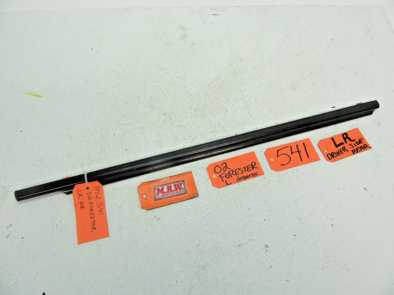 fits MOLDING 98-02 FORESTER LEFT DRIVER REAR DOOR GLASS RUBBER SEAL DOOR PANEL L