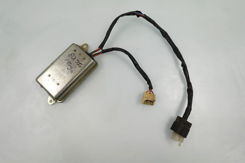 1981-1982 Yamaha XV750 Virago OEM CDI ECU ECM Igniter Box 4X7-82305-21-00