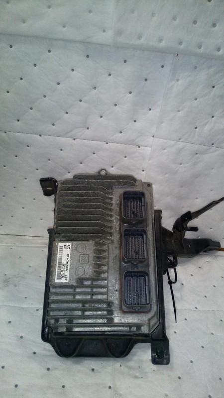 2015 Honda Accord Engine Control Module ECM OEM 378205A1L51,378205A1L52