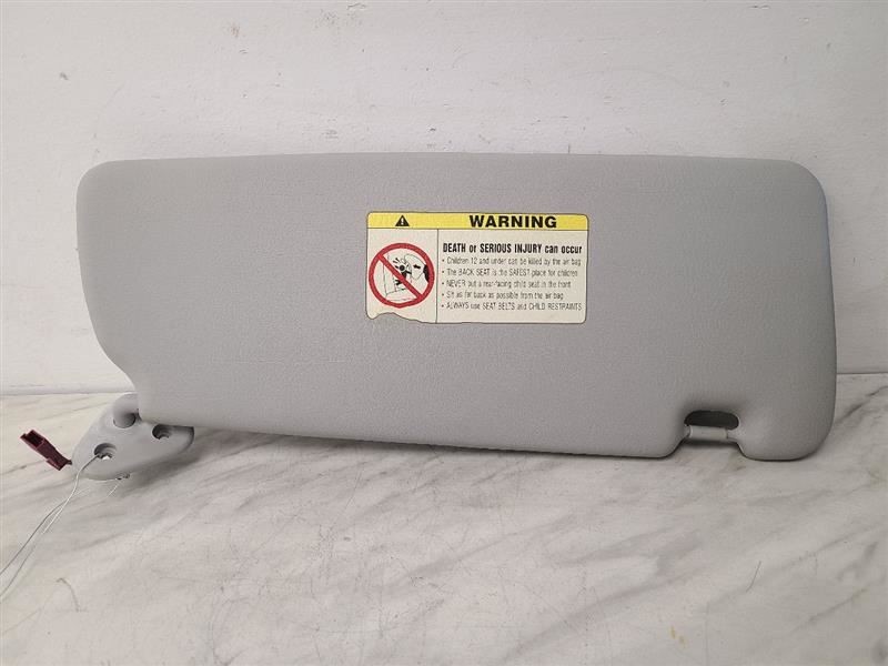 Driver Sun Visor Sedan I RWD Illuminated Leather Fits 01-06 BMW 325i 558855
