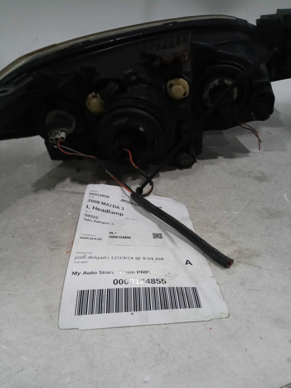 Used Left Headlight Assembly fits: 2008 Mazda 3 Sdn halogen Left Grade A