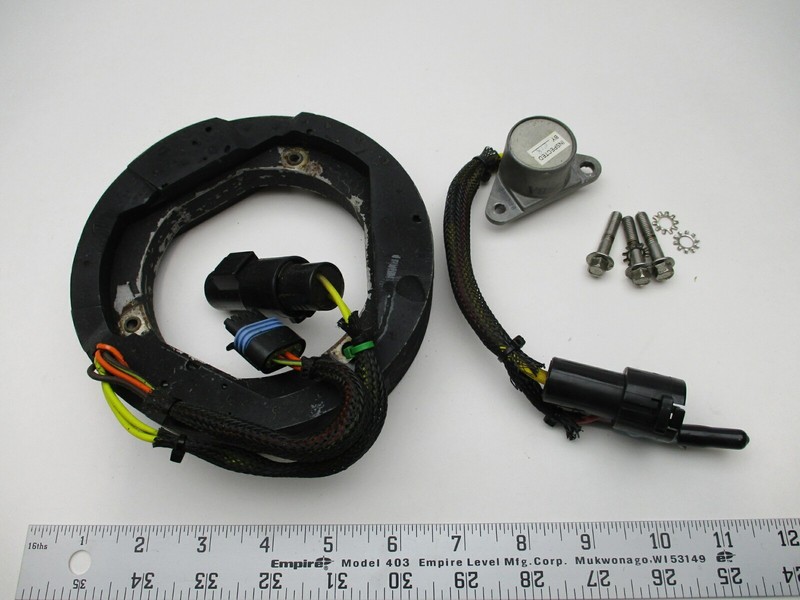 0177026 177026 511938 OMC Evinrude Johnson Outboard 12 Amp Battery Charging Kit