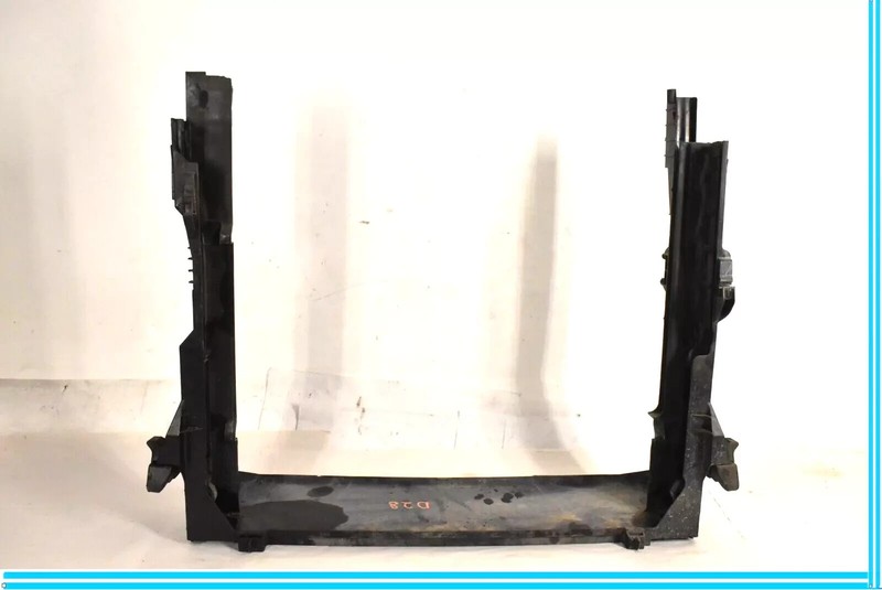 07-10 BMW X5 E70 4.8L V8 Engine Motor Cooling Fan Shroud Bracket 7555272 OEM