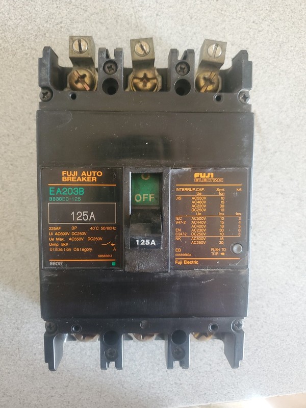 Fuji EA 203B 125A 3-Pole Circuit Breaker*FREE SHIPPING*