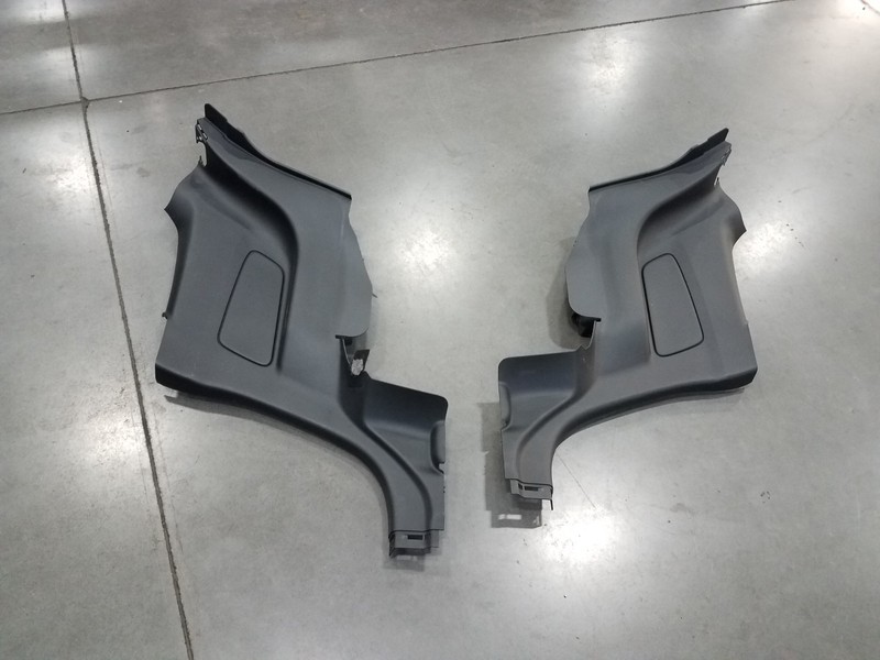 2018 Ford Mustang Shelby GT350R Rear Interior Quarter Trim Panels #0117 A6