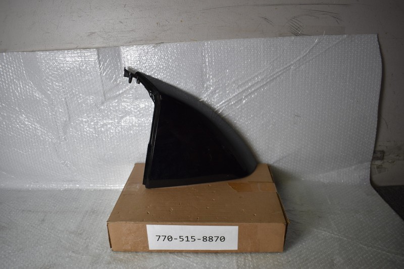 LAND ROVER FRONT RIGHT BUMPER LOWER CORNER COVER 2022-2025 OEM M8E2-17L785-A