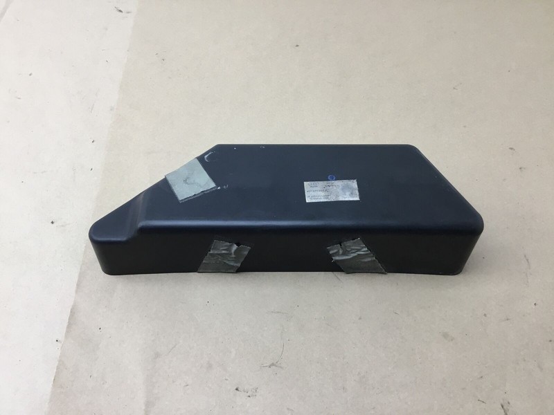 Audi R8 2011 Convertible Top Hydraulic Motor Pump Box Cover Lid Trim 08-12 ; :O