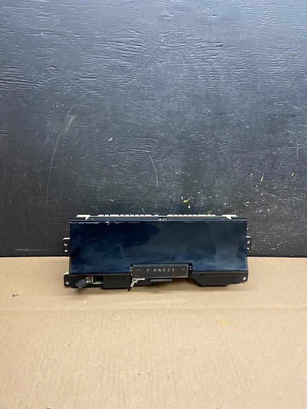 1996 to 1997 Ford Crown Victoria Speedometer Cluster Gauge T4371 DG