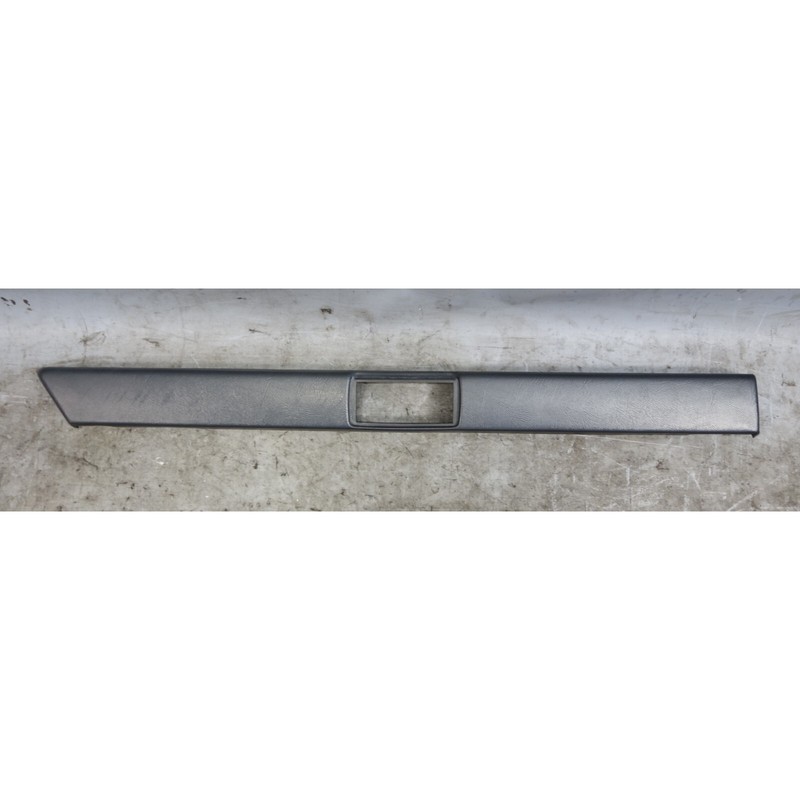 82-88 BMW E28 5-Series Left Rear Door Panel Upper Window Trim Top Sill Black OEM