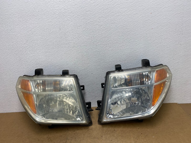 2005 2006 2007 Nissan Pathfinder Halogen Headlights Left+Right Oem AC3324 DW