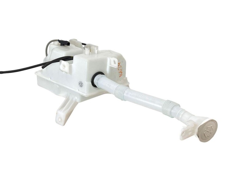 2018-2020 Mitsubishi Eclipse Cross Window Washer Bottle