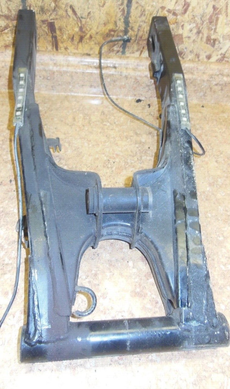 2006 Kawasaki Ninja EX500 EX 500 D EX500D Rear Swingarm Swing Arm Pivot Swivel