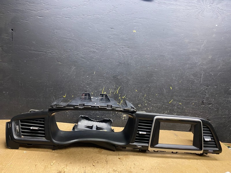 2018 2019 Hyundai Sonata Speedometer Cluster Bezel Trim W/Air Vent Z7433 DG