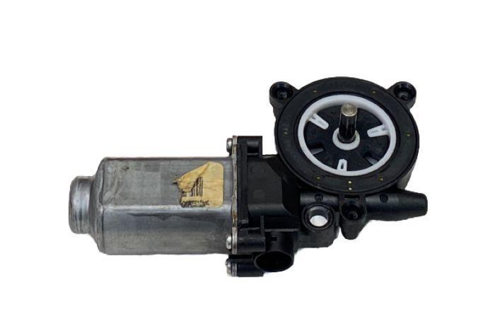 2002 2006 JEEP LIBERTY REAR LEFT POWER WINDOW MOTOR OEM 55360035AB