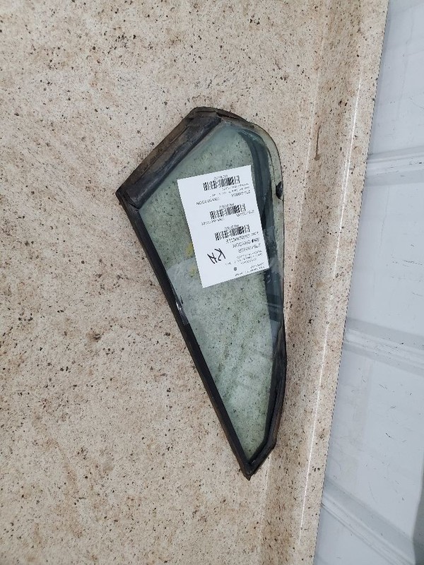 Passenger Rear Door Vent Glass Lesabre Sedan Fits 75-76 BUICK 301022