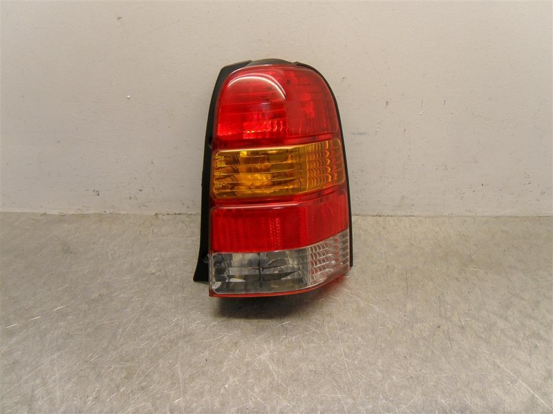 01-07 ESCAPE REAR RIGHT TAILLIGHT LAMP REAR OEM 6L8Z-13404-DA