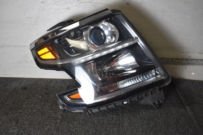 17 Tahoe Head Light Head Lamp Halogen Blue Tint OEM RH Side DAMAGE See pictures