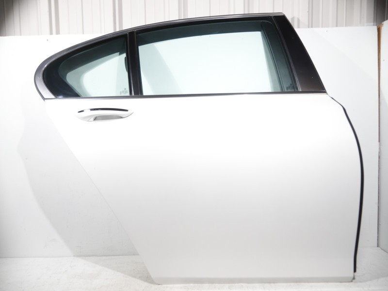 11-16 BMW F10 528I 535I 550I Front Right Door Complete White Metallic A96 OEM