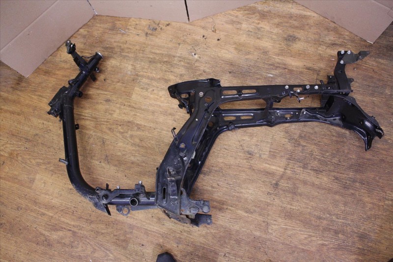 1984 HONDA CH 125 ELITE MAIN CHASSIS FRAME BODY CH125 84