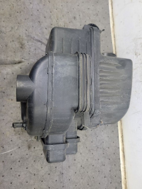 Air Cleaner 2.4L California Emissions Fits 10-16 SPORTAGE 1660234