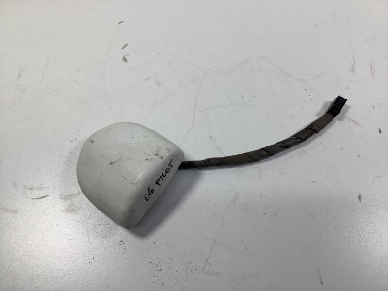 06-08 HONDA PILOT Roof Mounted Radio Antenna WHITE 39150-S9V-A01 OEM