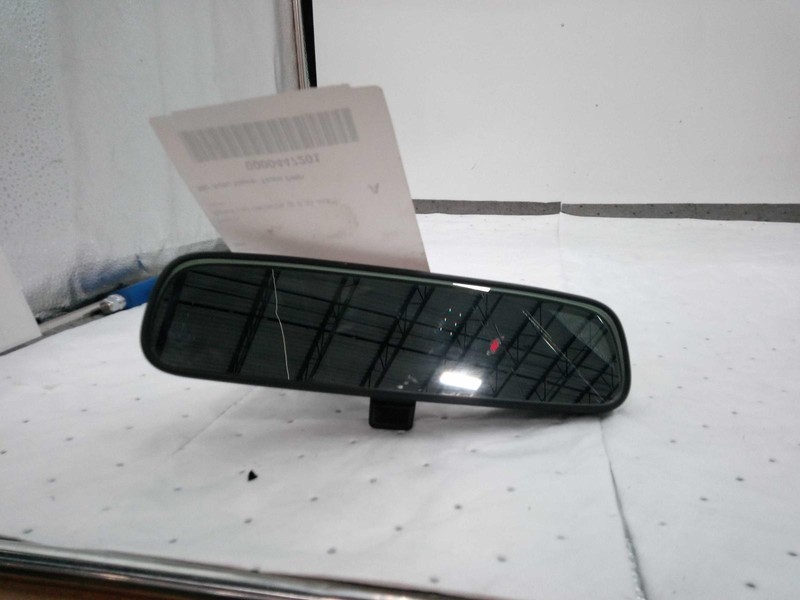 Used Front Center Interior Rear View Mirror fits: 2022 Nissan Rogue sport w/o au