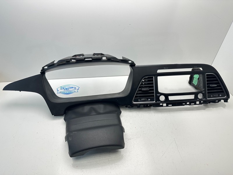 2015-2017 HYUNDAI SONATA CENTER DASH RADIO SPEEDOMETER AIR VENT TRIM BEZEL OEM