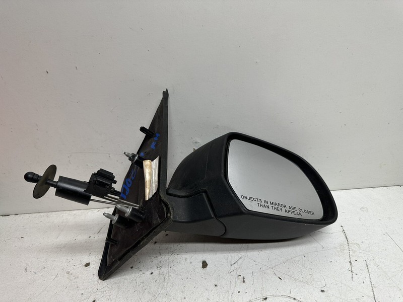 2015-2017 Nissan Versa 1.6L SDN right passenger manual side view door mirror oem