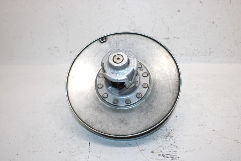 1989 Yamaha Inviter Oem Secondary Driven Clutch 85T-17670-00-00 SY17