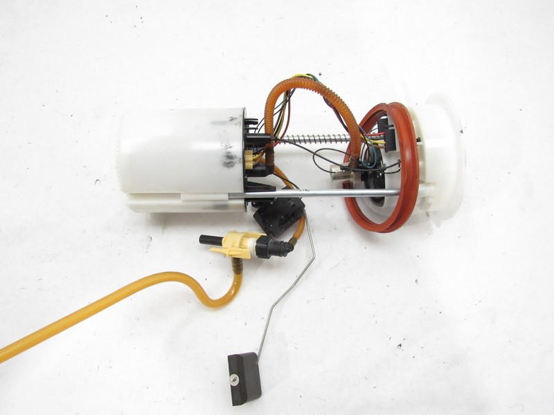 Porsche Macan 2020 3.0L Fuel Gas Pump Level Sending Unit 19-23 ; :Y