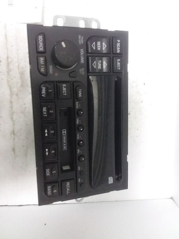 Radio Receiver AM FM Cassette CD Opt UP0 Fits 96-05 PARK AVENUE 09366384