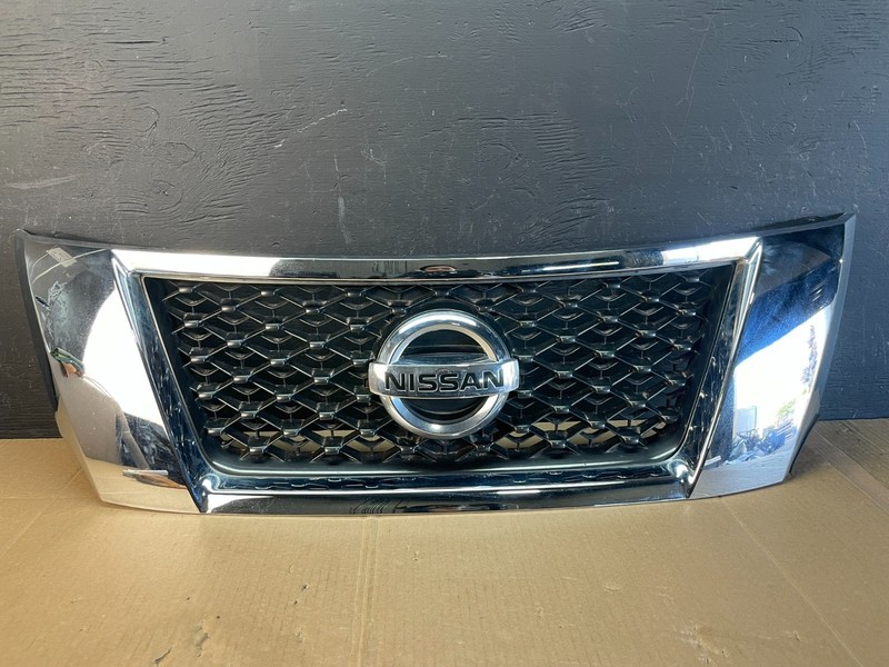 2013-2016 PathfinderFront Upper Chrome Grill Grille AftermarketAC2227 DG