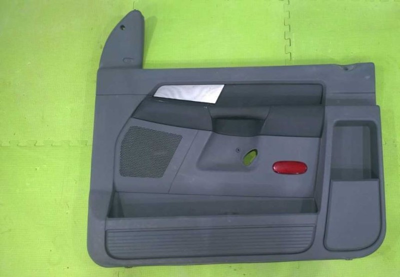 06-10 RAM 1500 2DR PASSENGER RIGHT FRONT INTERIOR DOOR PANEL OEM 2516-78
