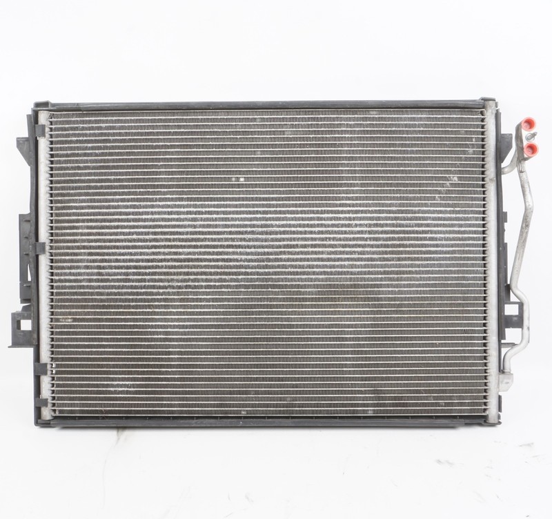 2007 - 2013 Mercedes W221 S550 CL550 CL63 AC A/C Air Conditioning Condenser OEM